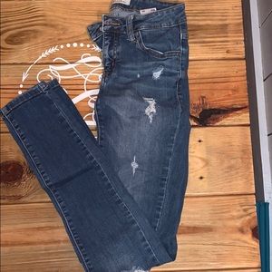 Ripped jeans size 23